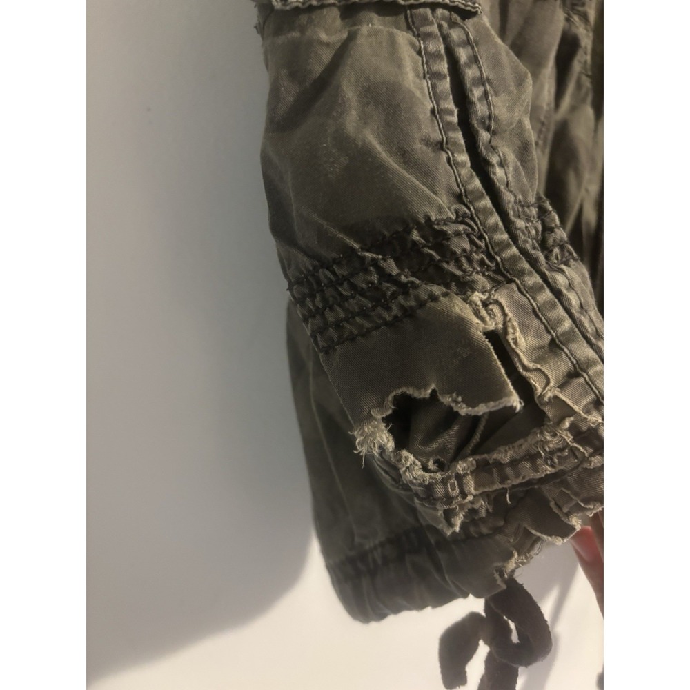 SouthPole Shorts Men's‎ Green Camouflage Thrashed Cargo Pockets Small Camo - Picture 3 of 12